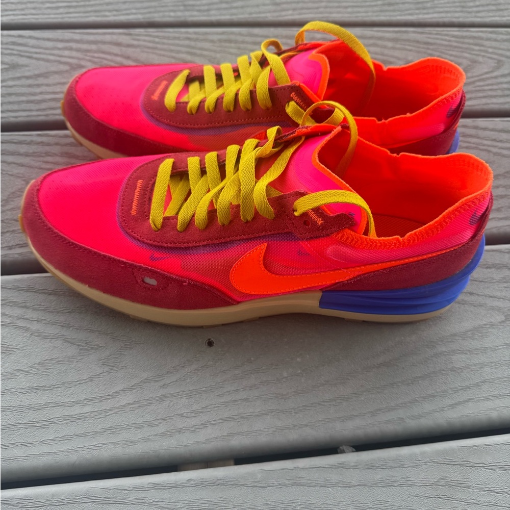 Nike Waffle One Sneakers Men’s Size 11.5 Bright Crimson Orange